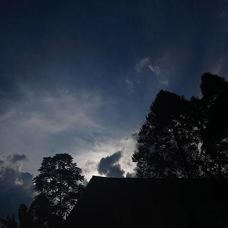 Tapian Ratu Camp Real Bukittinggi Exterior foto