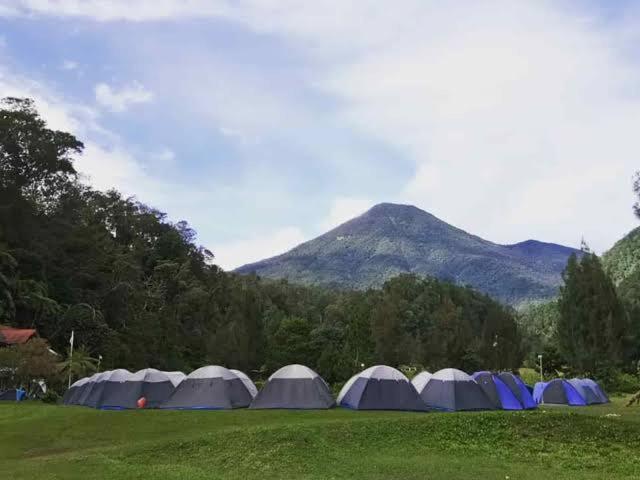Tapian Ratu Camp Real Bukittinggi Exterior foto