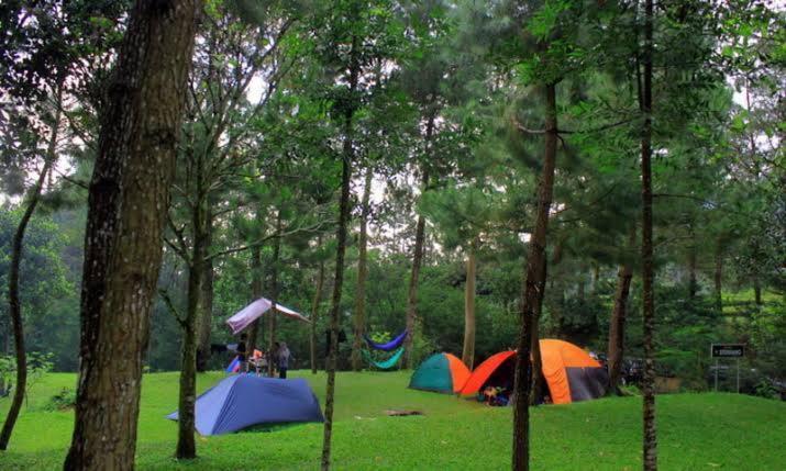 Tapian Ratu Camp Real Bukittinggi Exterior foto