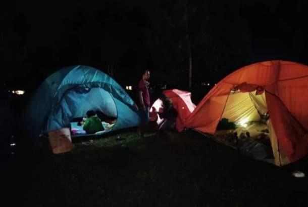 Tapian Ratu Camp Real Bukittinggi Exterior foto